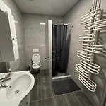 Apartamento újszerű, Jól Felszerelt A Szîvében, Ingyenes Parkolással! *